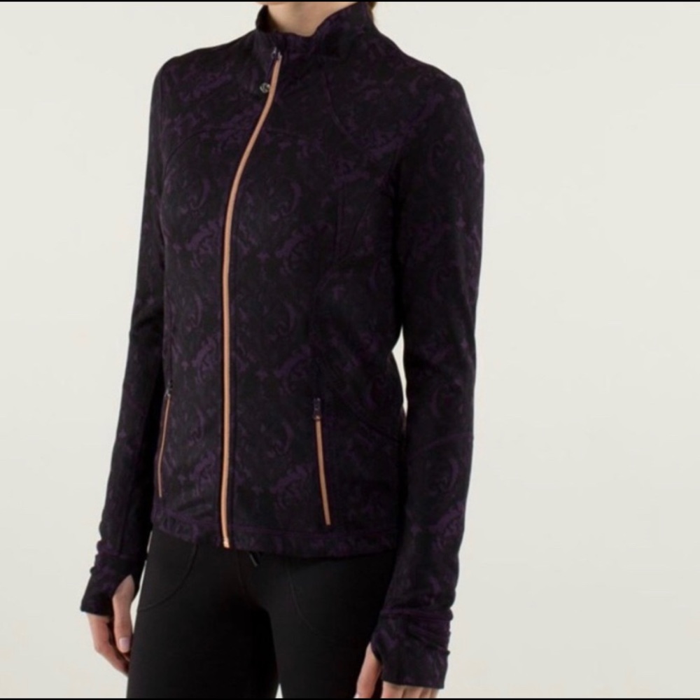 Lululemon black and purple Define jacket size 8